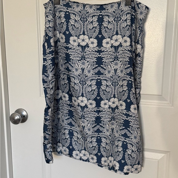 100% Silk Blue Floral Tank Top & Slip Skirt Set from Abigail Borg by J. Crew - Picture 9 of 10